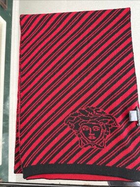 Men's Versace scarf preowned